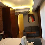 Galata & 3*