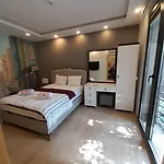 Galata & מלון 3*
